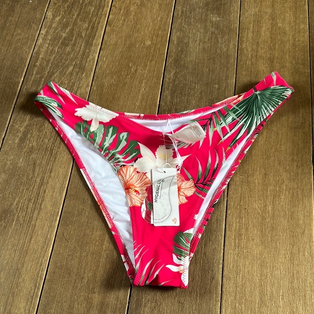 NWT Lunabelle pink Hawaiian bikini bottom size large